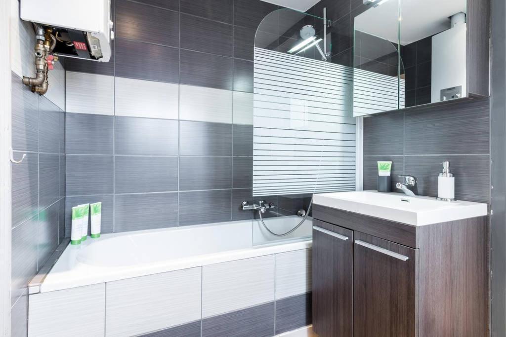 Charmant Appartement Met Zicht Damse Vaart @Brugge Kültér fotó